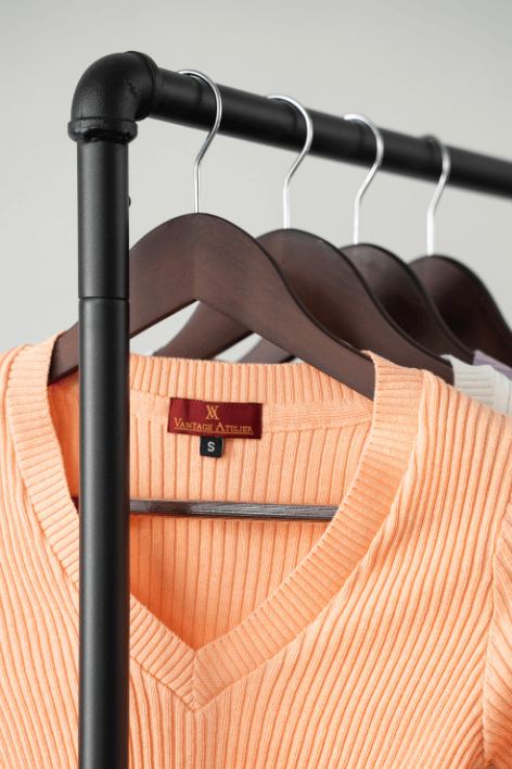 Belgravia V-Knit - Coral