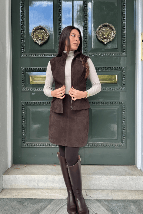 Windsor Gilet - Chocolate Suede